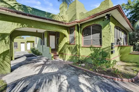 627 30th Street West Palm Beach FL 33407