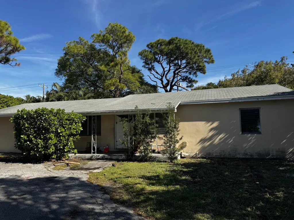 1304 Nw 2nd Avenue Fort Lauderdale FL 33311