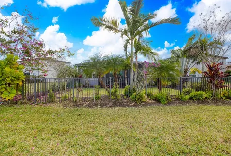 12625 Nw Milestone Place Port Saint Lucie FL 34987