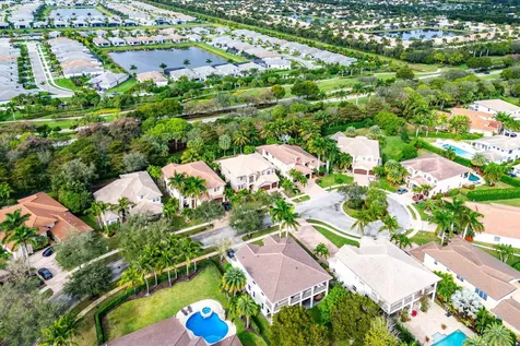 8909 Woodgrove Ridge Court Boynton Beach FL 33473