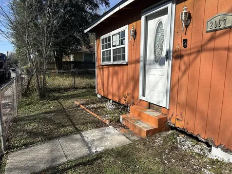 2067 Woodside Street Jacksonville FL 32209