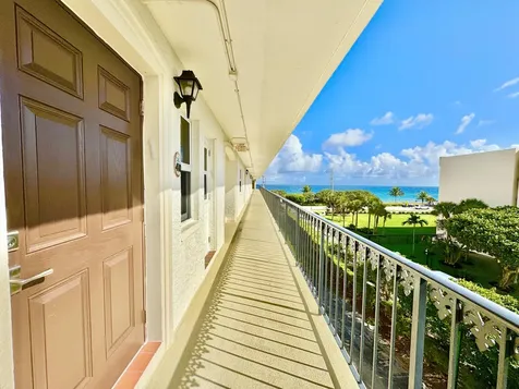 2871 N Ocean Boulevard Boca Raton FL 33431