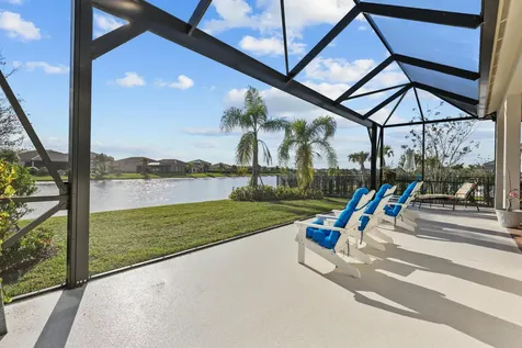 786 Se Courances Drive Port Saint Lucie FL 34984