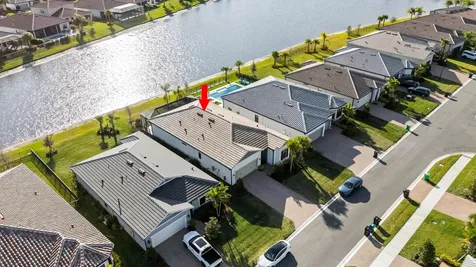 786 Se Courances Drive Port Saint Lucie FL 34984