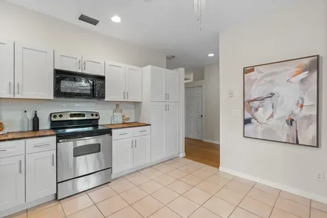 4155 Nw 1st Court Delray Beach FL 33445