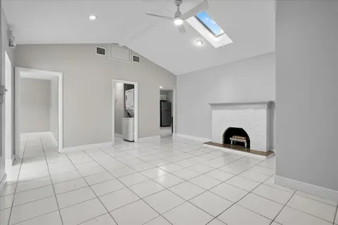 201 E Palm Street Lantana FL 33462