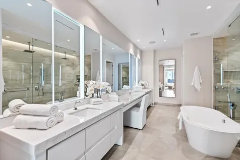 220 Se Mizner Boulevard Boca Raton FL 33432