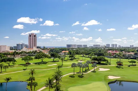220 Se Mizner Boulevard Boca Raton FL 33432