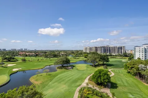 220 Se Mizner Boulevard Boca Raton FL 33432