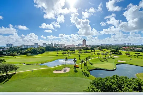 220 Se Mizner Boulevard Boca Raton FL 33432