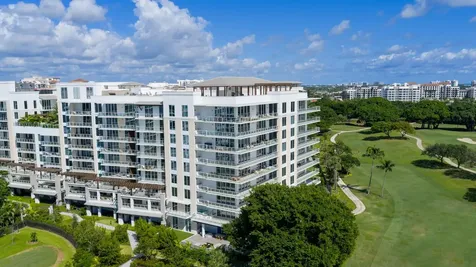 220 Se Mizner Boulevard Boca Raton FL 33432