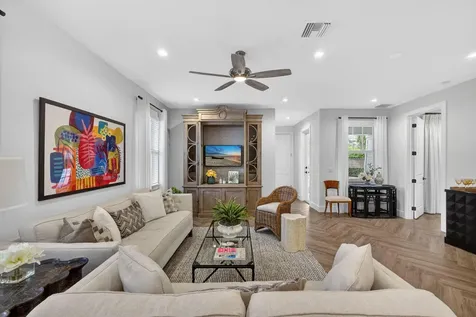 1218 N Palmway Lake Worth Beach FL 33460