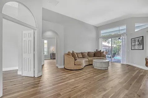 2150 Nw 125th Terrace Pembroke Pines FL 33028