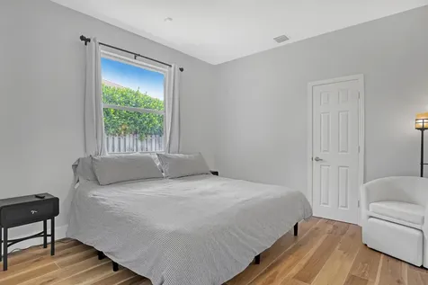 2150 Nw 125th Terrace Pembroke Pines FL 33028