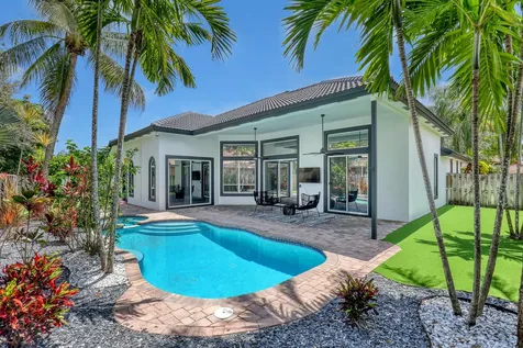 2150 Nw 125th Terrace Pembroke Pines FL 33028