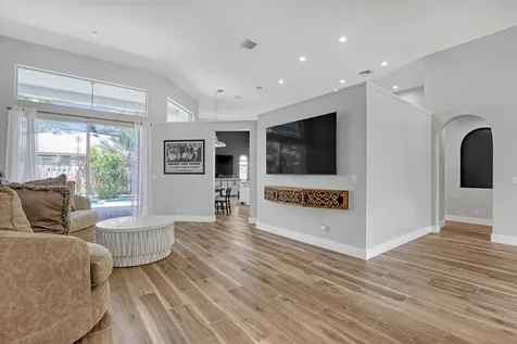 2150 Nw 125th Terrace Pembroke Pines FL 33028