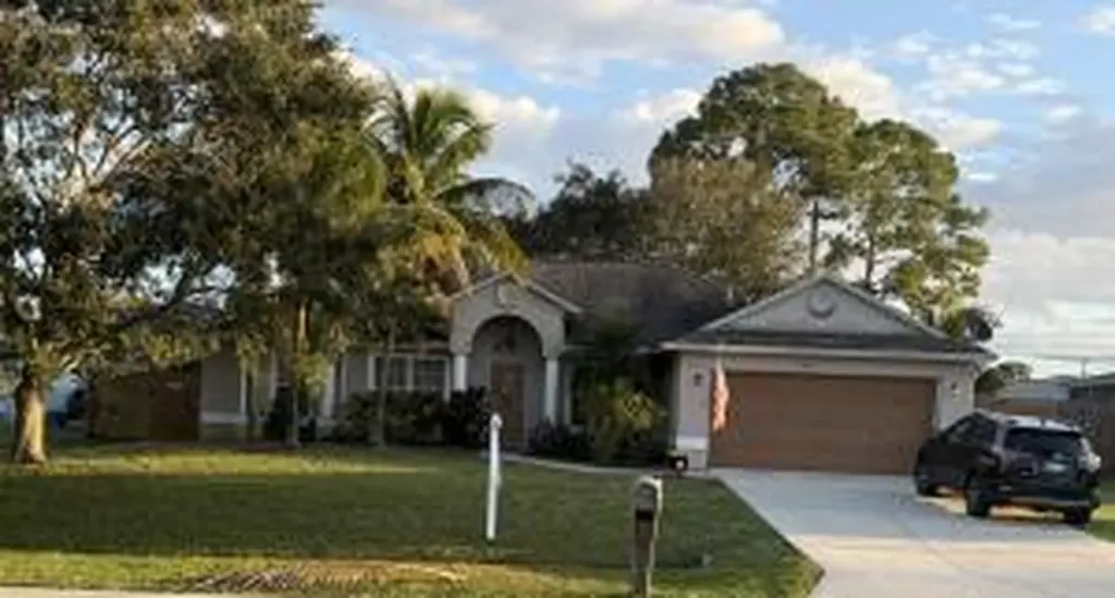 1586 SW Herder Road Port Saint Lucie FL 34953