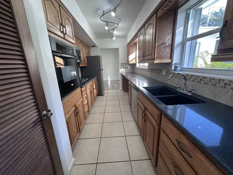 14 Ridgewood Circle Tequesta FL 33469
