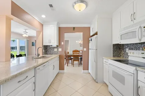 2081 Sw 12th Avenue Boynton Beach FL 33426