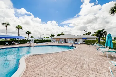2081 Sw 12th Avenue Boynton Beach FL 33426