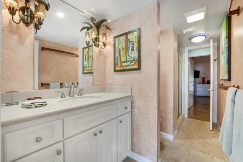 1080 Fairview Lane Singer Island FL 33404