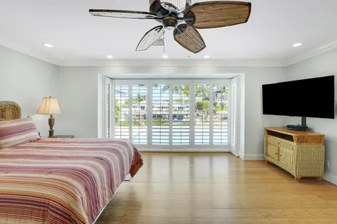 1080 Fairview Lane Singer Island FL 33404