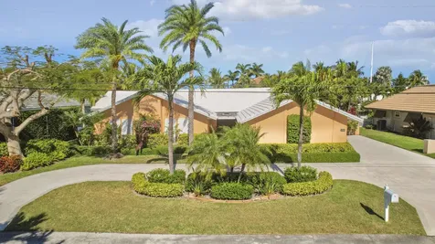 1080 Fairview Lane Singer Island FL 33404