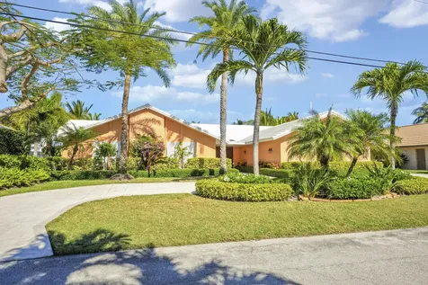 1080 Fairview Lane Singer Island FL 33404