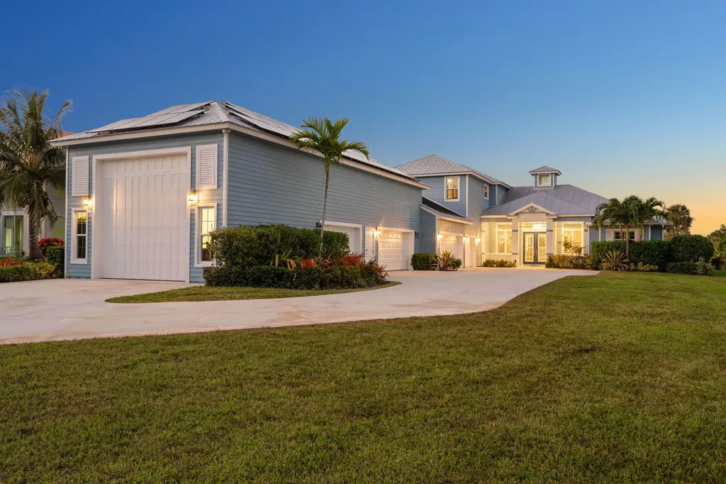 2441 Se North Lookout Boulevard Port Saint Lucie FL 34984