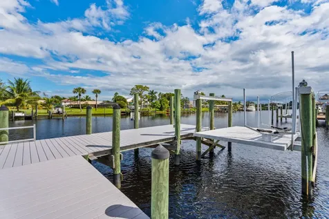 2441 Se North Lookout Boulevard Port Saint Lucie FL 34984