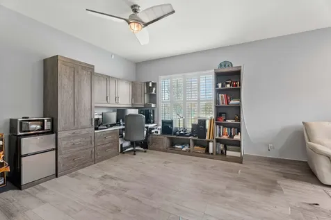 2441 Se North Lookout Boulevard Port Saint Lucie FL 34984