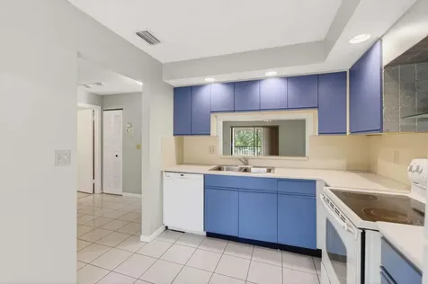 400 Club Circle Boca Raton FL 33487