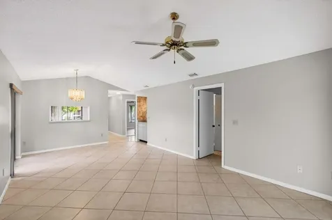 400 Club Circle Boca Raton FL 33487