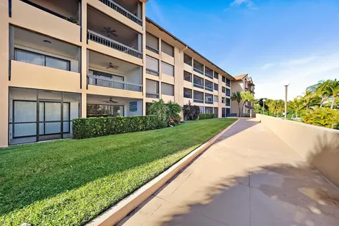 1036 Us Highway 1 North Palm Beach FL 33408