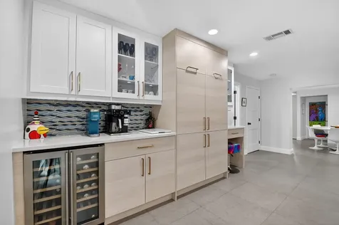 3957 Nw 7th Court Delray Beach FL 33445