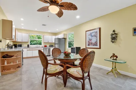3957 Nw 7th Court Delray Beach FL 33445