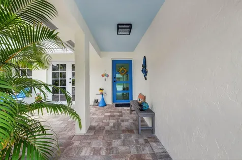 3957 Nw 7th Court Delray Beach FL 33445