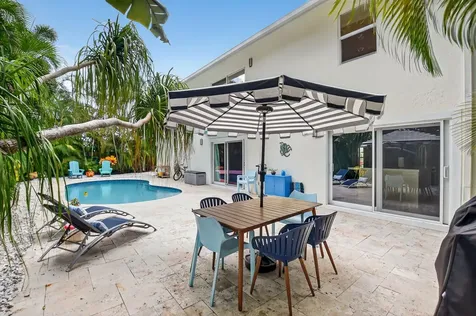 3957 Nw 7th Court Delray Beach FL 33445