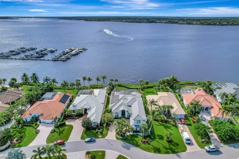 3225 SE Braemar Way Port Saint Lucie FL 34952