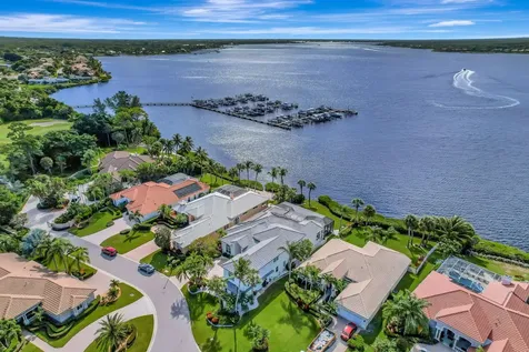 3225 SE Braemar Way Port Saint Lucie FL 34952