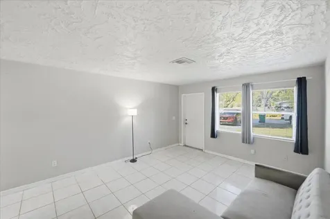 1813 Edgevale Road Fort Pierce FL 34982