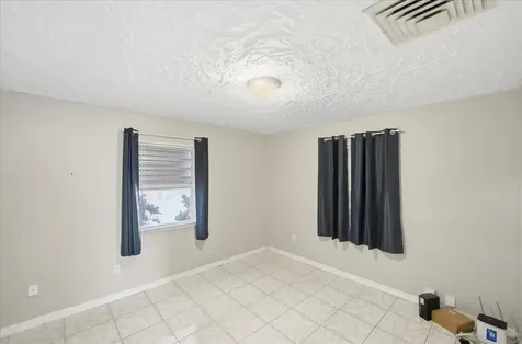 1813 Edgevale Road Fort Pierce FL 34982