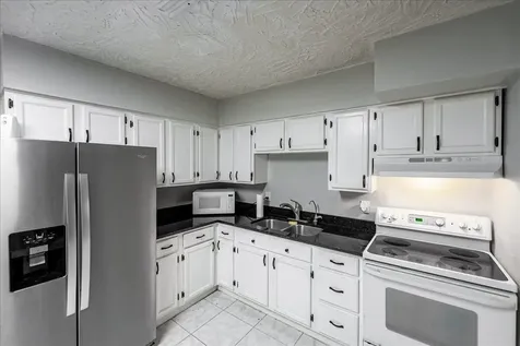 1813 Edgevale Road Fort Pierce FL 34982