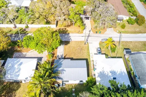 1813 Edgevale Road Fort Pierce FL 34982