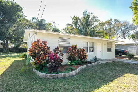 1813 Edgevale Road Fort Pierce FL 34982