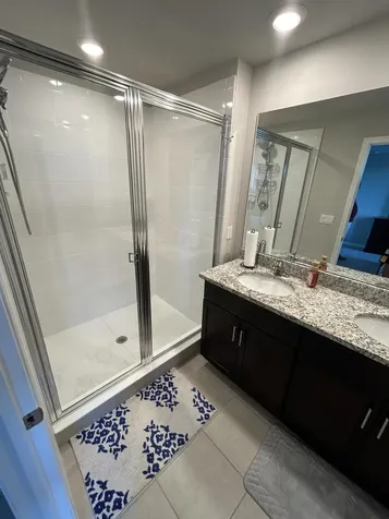 5630 N Enclave Drive Mangonia Park FL 33407