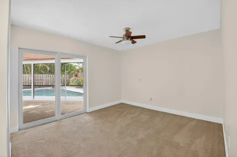 966 Nw 37th Avenue Delray Beach FL 33445