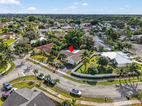 966 Nw 37th Avenue Delray Beach FL 33445