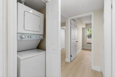 5900 Camino Del Sol Boca Raton FL 33433