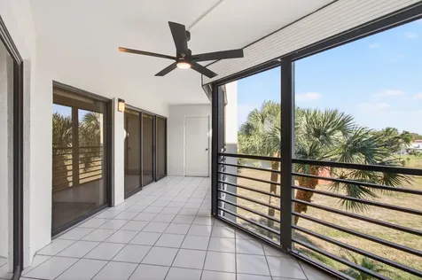 5900 Camino Del Sol Boca Raton FL 33433